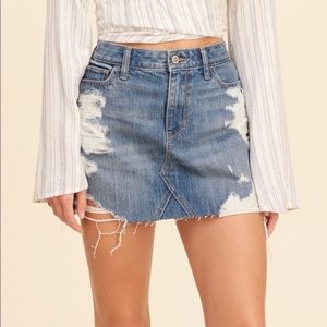 Hollister distressed jean skirt